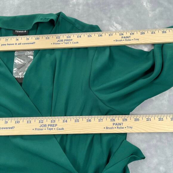 Torrid Top Womens 2X 18-20 Emerald Green Georgette Wrap Surplice Tunic Babydoll - Picture 8 of 16